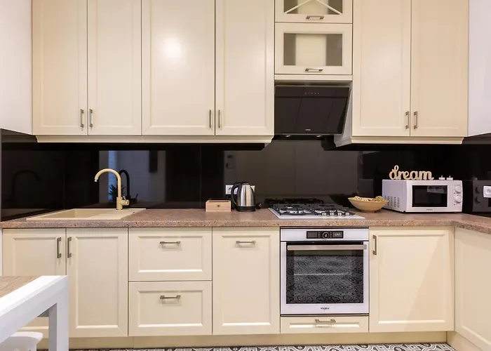 Best Apartment Kulisha 4